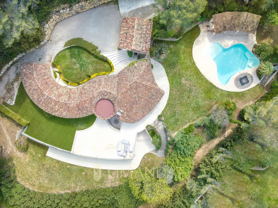 Villa in Les Indes les-Groulles, Mouans-Sartoux, France 5 - 13842493