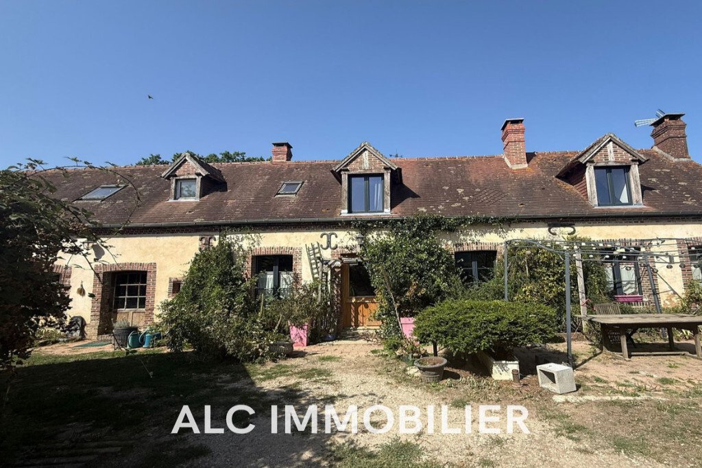 Villa in Saint-Aquilin-de-Corbion, Normandy, France 1 - 16834990
