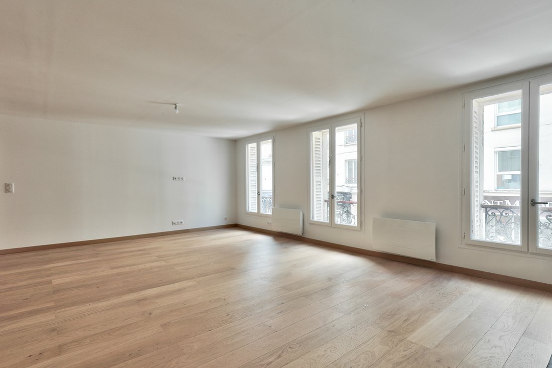 Apartment in Wilson-Rivay, Levallois-Perret, France 1 - 17017051