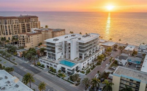 Condo in Hollywood, Florida, United States 1