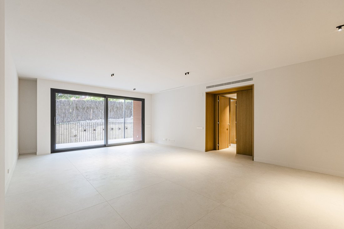 Apartment in Sarrià-Sant Gervasi, Barcelona, Spain 5 - 14896159
