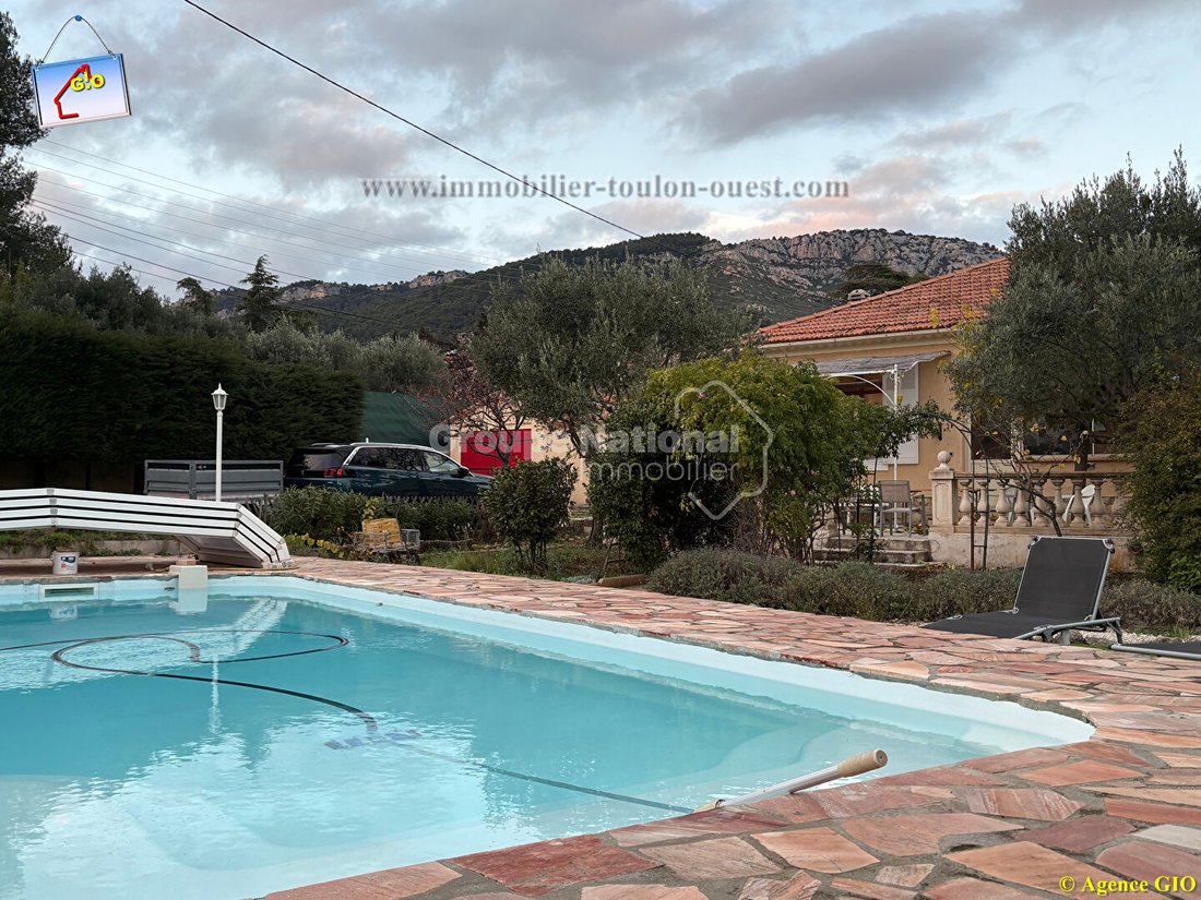 Villa in Le Faron-Fort-Rouge, Toulon, France 1 - 17016865