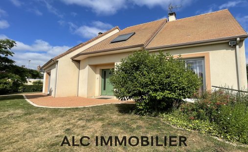 Villa in Alencon, Normandy, France 1