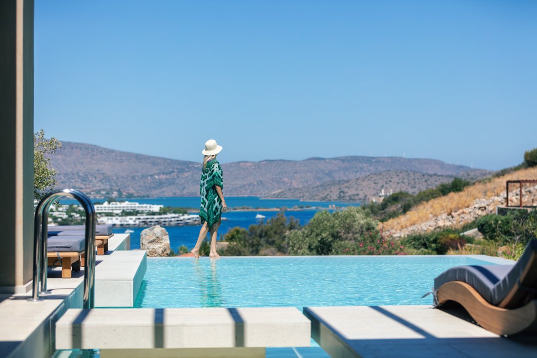 Villa in Community of Elounta, Agios Nikolaos Municipal Unit, Greece 1 - 17017689