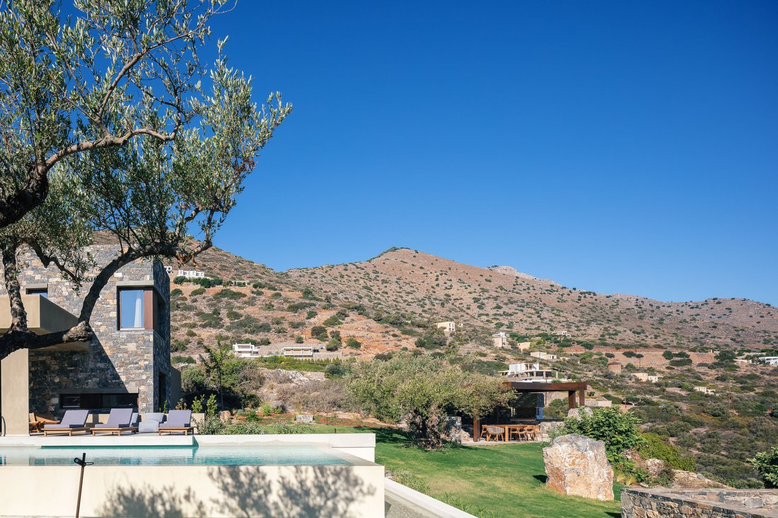 Villa in Community of Elounta, Agios Nikolaos Municipal Unit, Greece 2 - 17017689