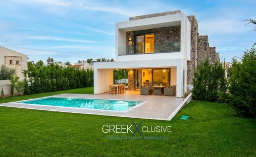 Villa in Pallini Municipal Unit, Macedonia and Thrace, Greece 1