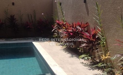 House in Green Valley, State of São Paulo, Brazil 1