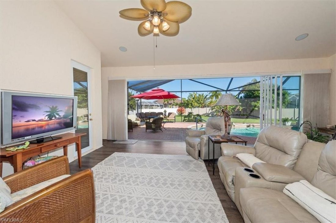 House in Cape Coral, Florida, United States 5 - 17017848