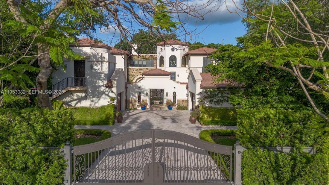 House in Coral Gables, Florida, United States 2 - 17017861