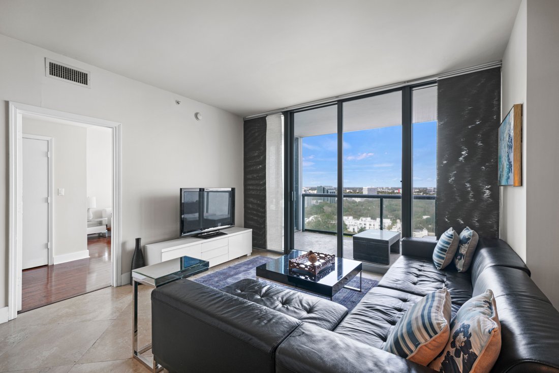 Condo in Miami, Florida, United States 5 - 17017633
