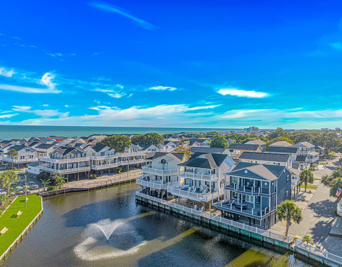 House in Surfside Beach, South Carolina, United States 1 - 17017875