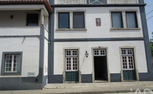 Townhouse in Bombarral e Vale Covo, Leiria District, Portugal 1