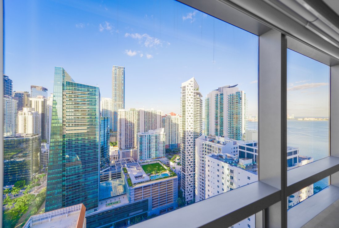 Miami, Florida, United States 3 - 17017646