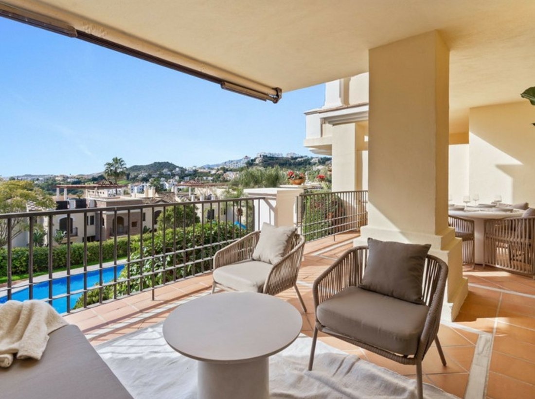 Apartment in Benahavis, Andalusia, Spain 2 - 17017758