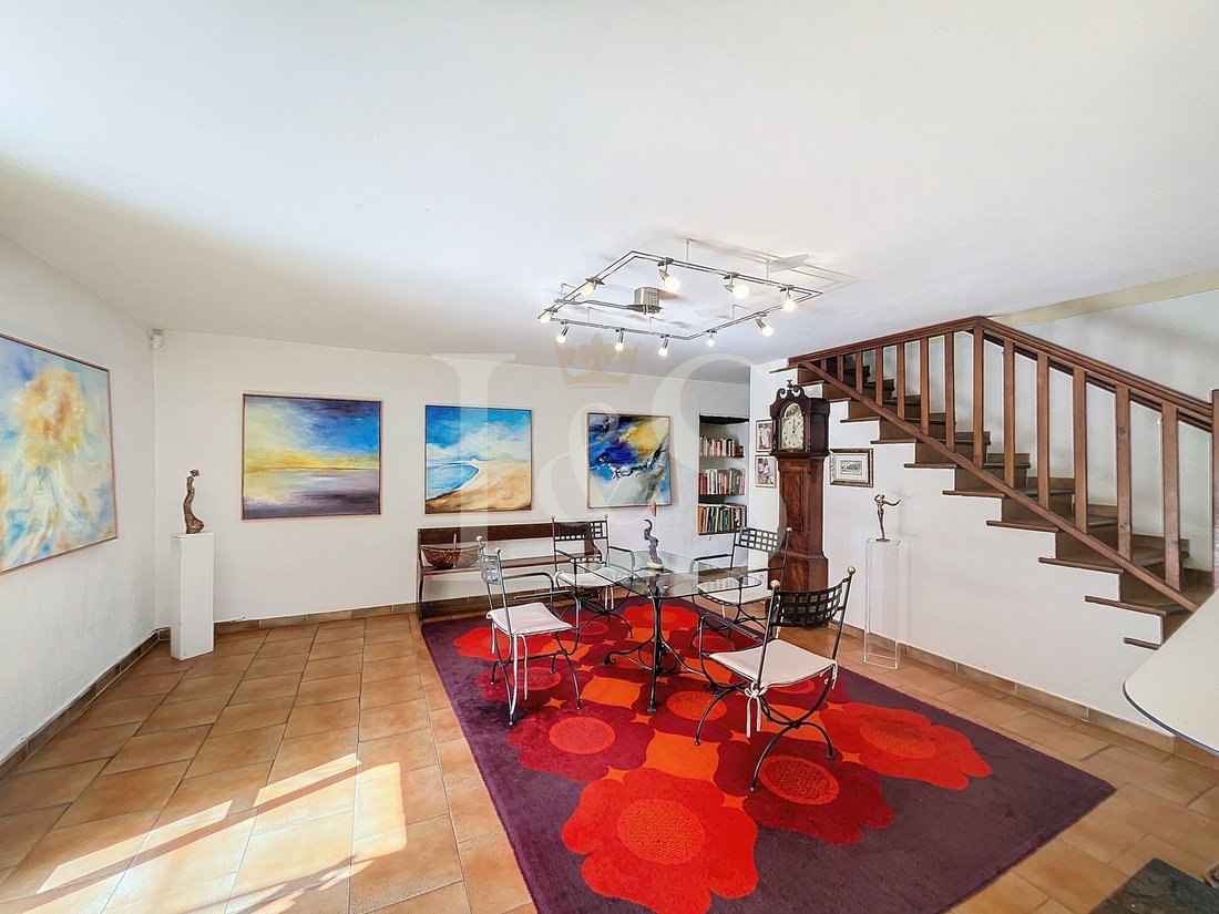 House in Vacqueyras, Provence-Alpes-Côte d'Azur, France 4 - 17018744