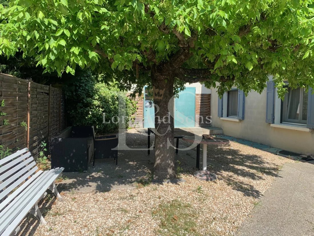Beaumes-de-Venise, Provence-Alpes-Côte d'Azur, France 5 - 17018470