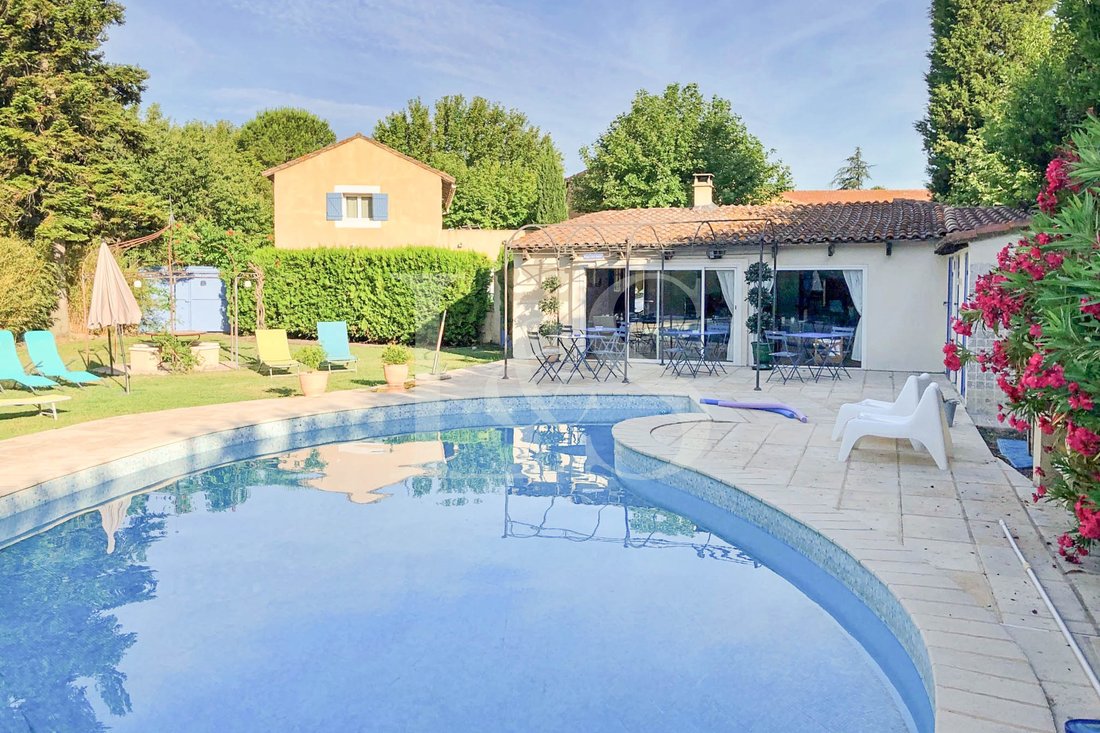 Estate in Saint Jean-Saint Genies, Avignon, France 5 - 17019062