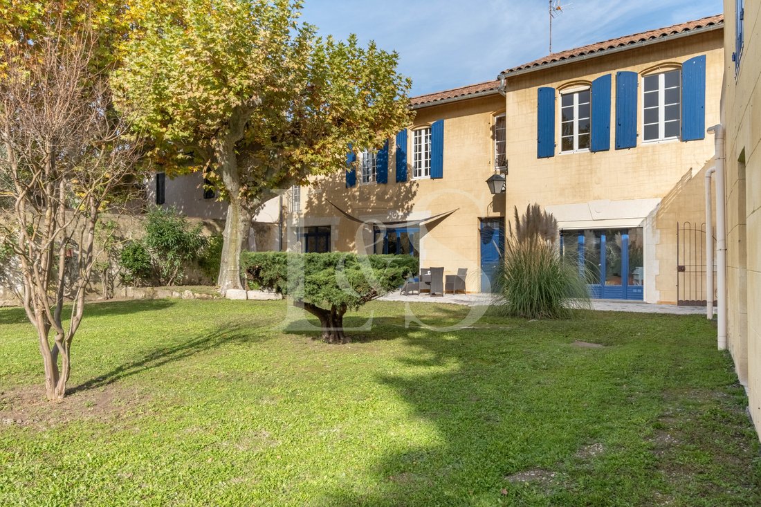 Estate in Saint Jean-Saint Genies, Avignon, France 1 - 17019062