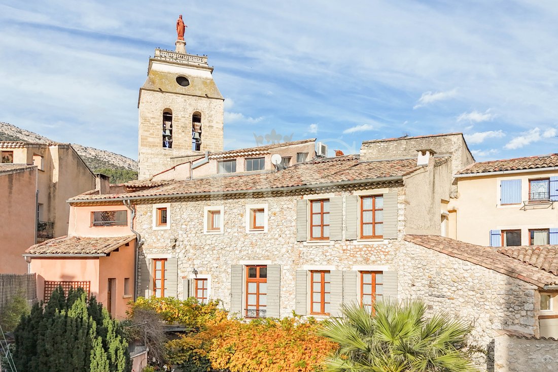 Buis-les-Baronnies, Auvergne-Rhône-Alpes, France 1 - 17019095