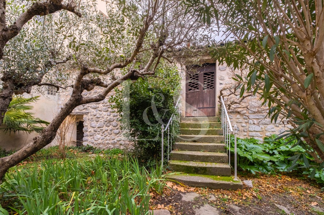 Altro a Buis-les-Baronnies, Auvergne-Rodano-Alpi, Francia 5 - 17018887