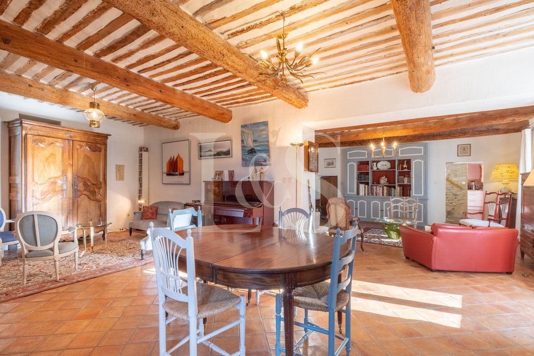 Casa en Gigondas, Provenza-Alpes-Costa Azul, Francia 4 - 17018875