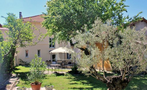 Ouest Sud, Vaison-la-Romaine, France 1
