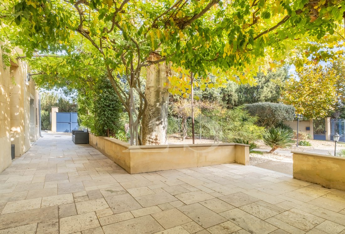 Estate in Saint Jean-Saint Genies, Avignon, France 4 - 17019062