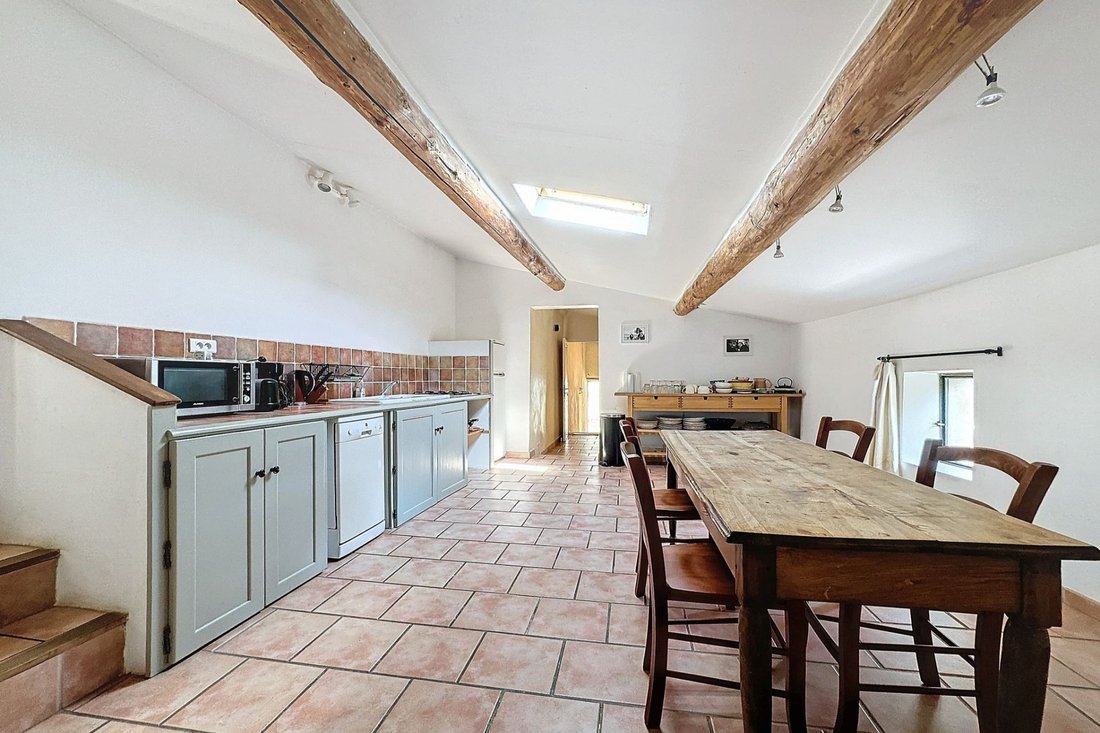 House in Lioux, Provence-Alpes-Côte d'Azur, France 2 - 17018438