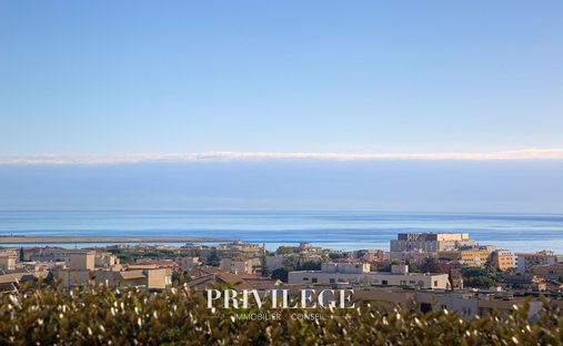 Land in Saint-Laurent-du-Var, Provence-Alpes-Côte d'Azur, France 1