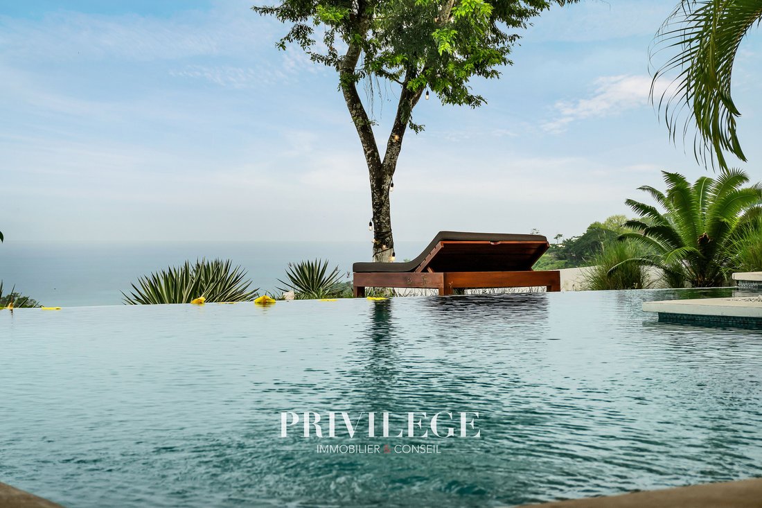 Villa in Carmen Beach, Puntarenas Province, Costa Rica 3 - 17018852