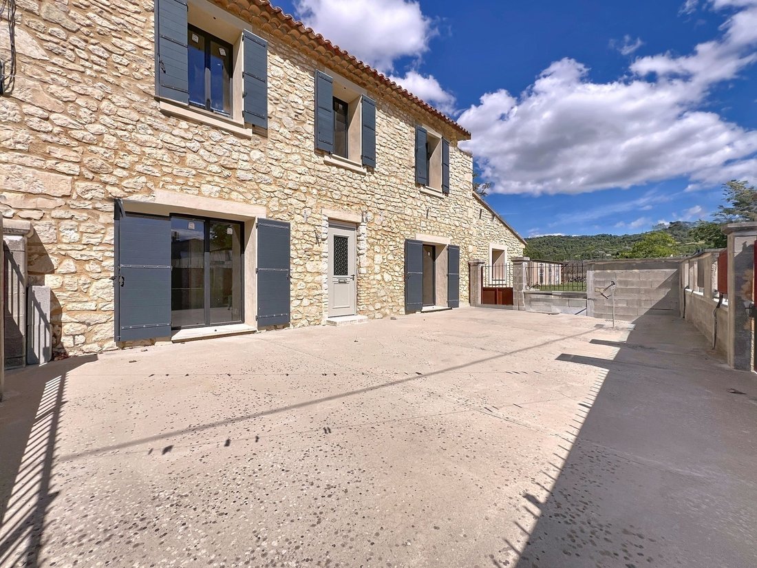 House in Centre Nord, Apt, France 2 - 17018769