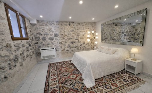 Immeuble / Maison Puteaux / Les Bergeres 350 M² Garage Et 2 Parking