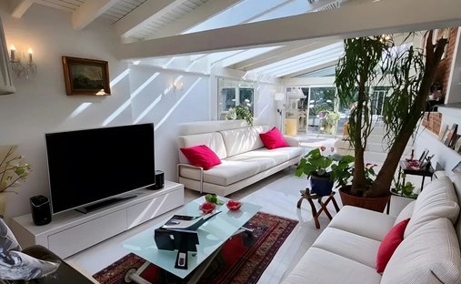 Immeuble / Maison Puteaux / Les Bergeres 350 M² Garage Et 2 Parking