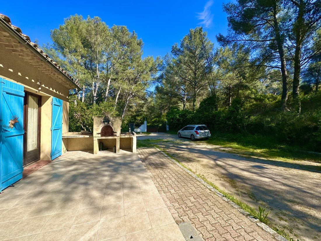 House in Le Revest-les-Eaux, Provence-Alpes-Côte d'Azur, France 5 - 17018466