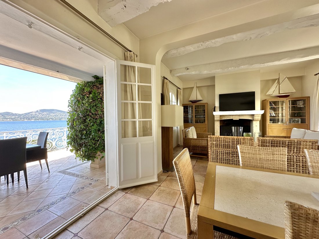 Villa in Gassin, Provence-Alpes-Côte d'Azur, France 3 - 17018506