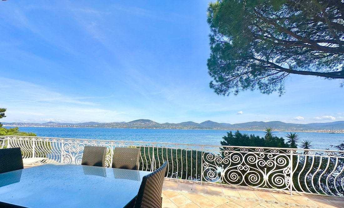 Villa in Gassin, Provence-Alpes-Côte d'Azur, France 2 - 17018506