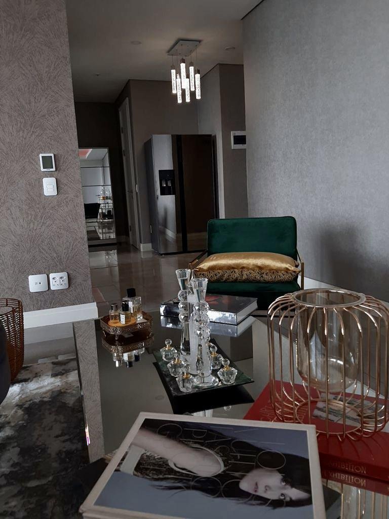 Apartment in Illovo, Chislehurston, Gauteng 5 - 17018369