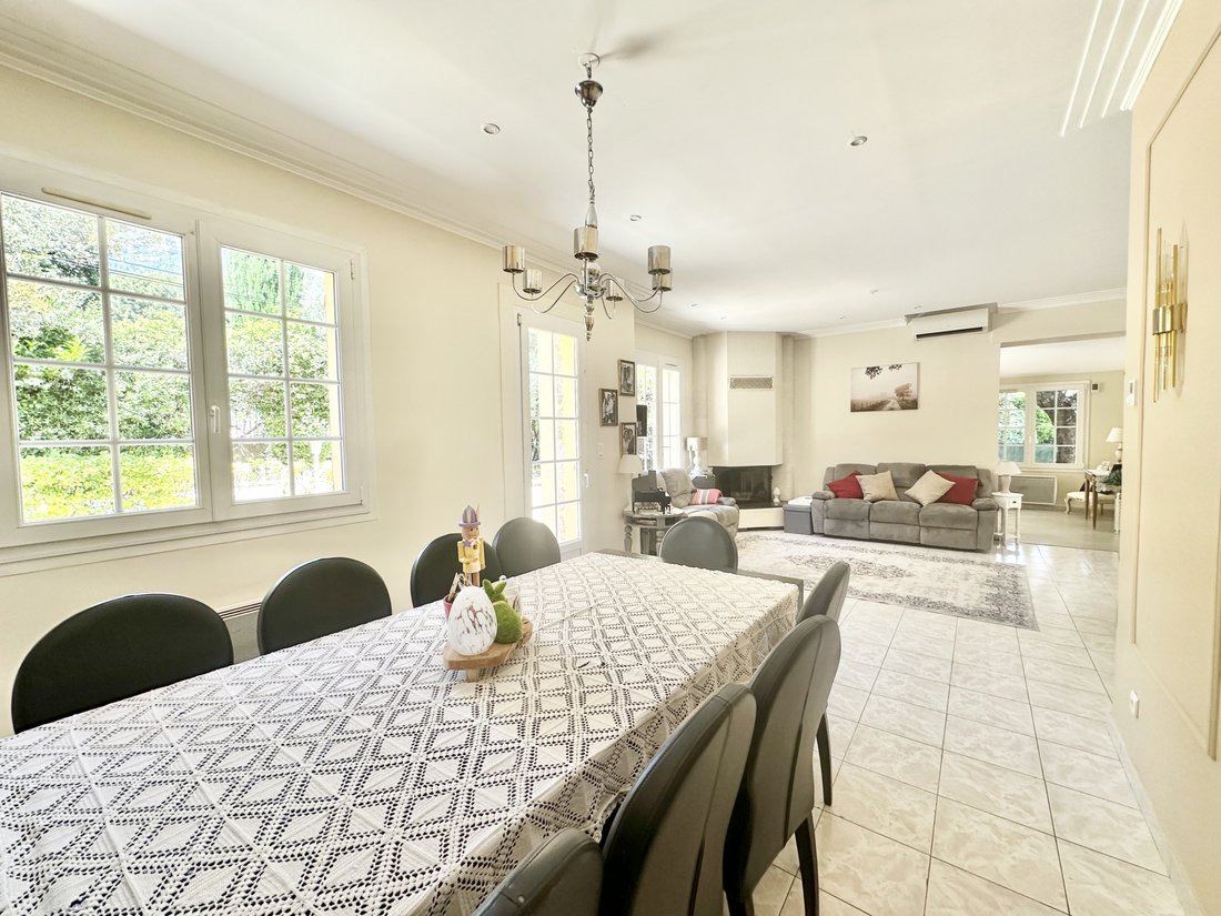 Villa in Valette Nord, La Valette-du-Var, France 5 - 17018547