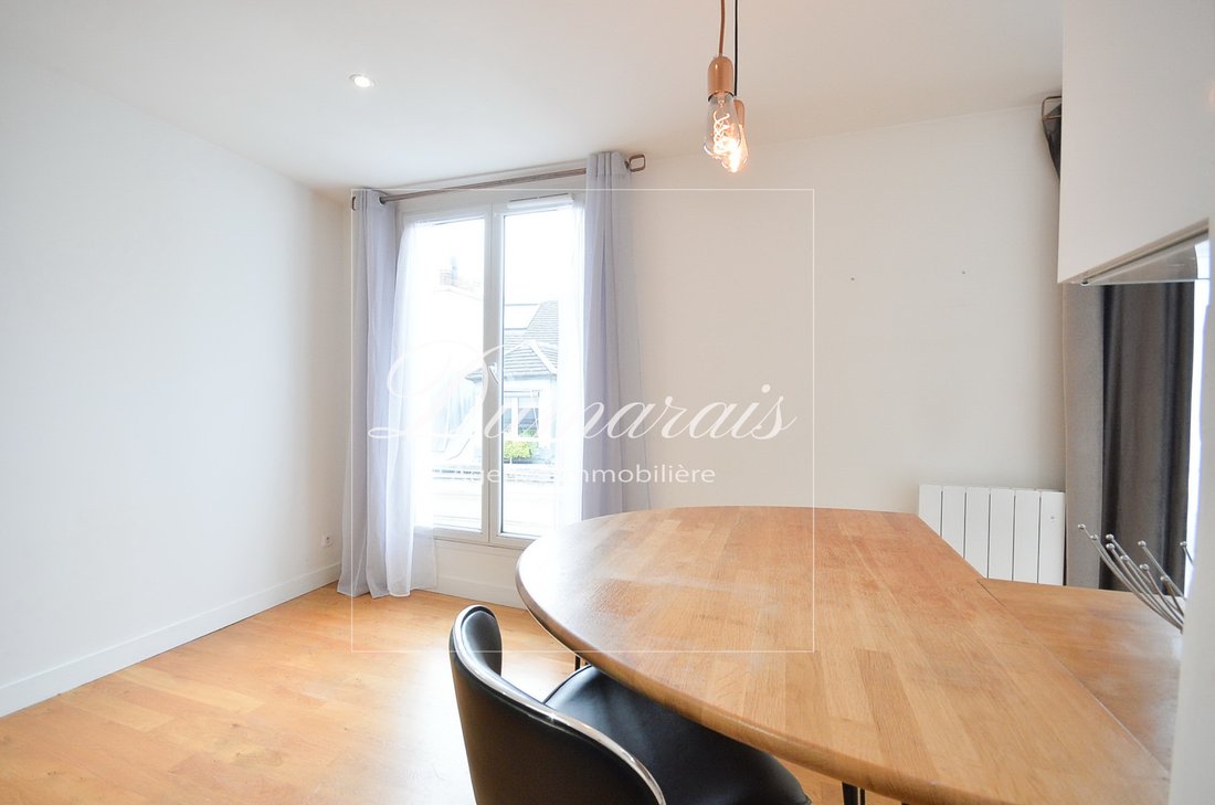Apartment in Enfants Rouges, Paris 3e Arrondissement, Paris 3 - 17018517