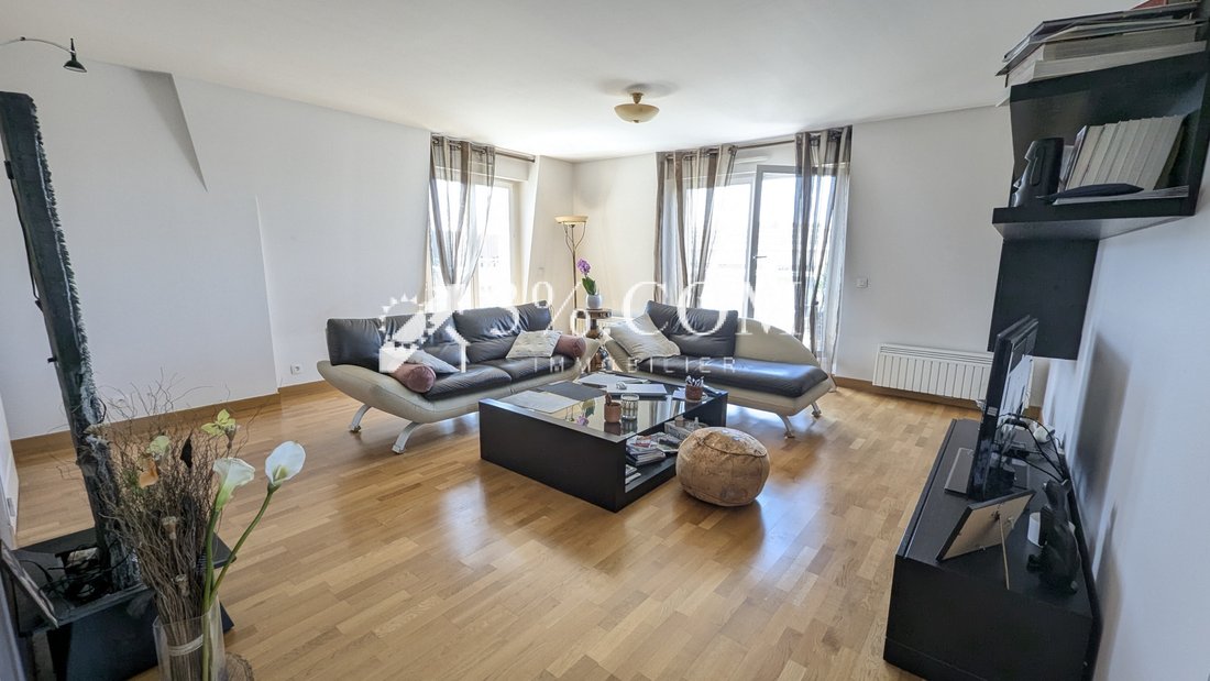 Apartment in Poissy, Ile-de-France, France 5 - 17018654