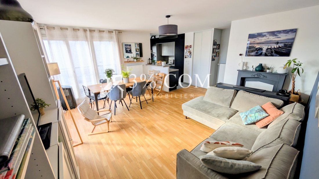 Apartment in Poissy, Ile-de-France, France 3 - 17018680
