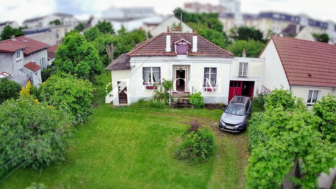 Land in Gare, Saint-Germain-en-Laye, France 2 - 17018448