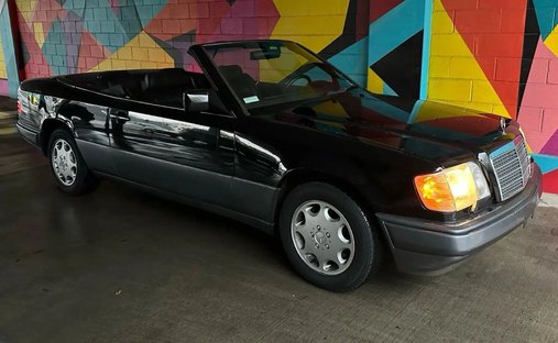 1994 Mercedes-Benz E-Class E 320 Cabriolet 2D in Kearny, NJ, United States 1