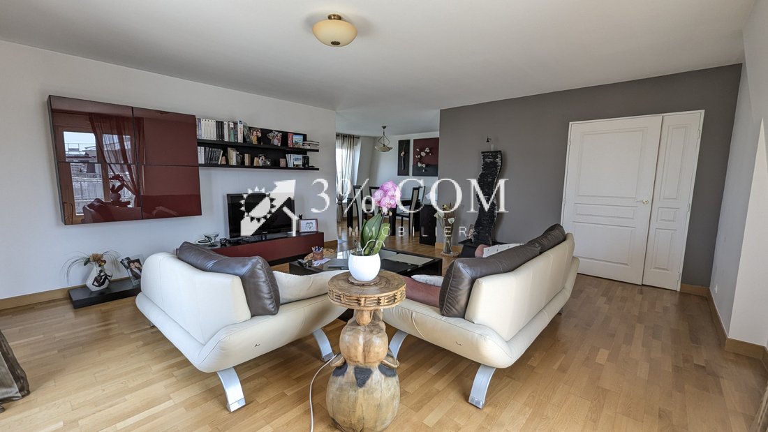 Apartment in Poissy, Ile-de-France, France 3 - 17018654