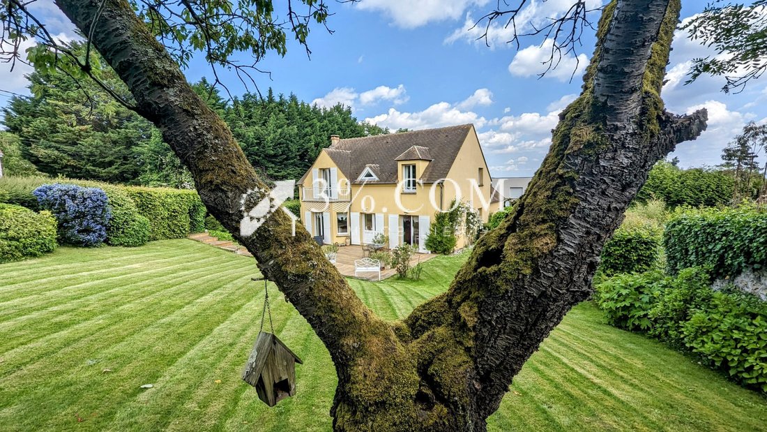 House in Poissy, Ile-de-France, France 3 - 17018663