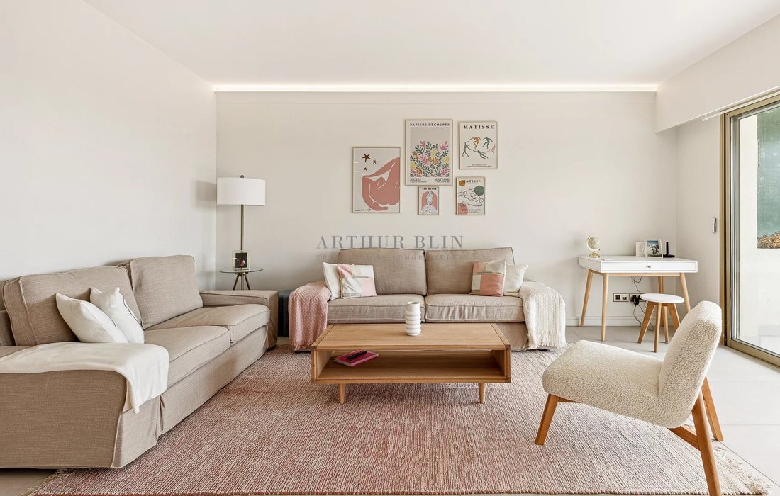 Apartment in Le Plan, Cannes, France 4 - 17018478