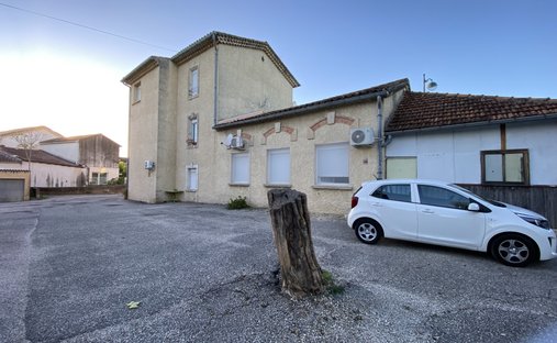 Estate in Mazac-Viget, Saint-Privat-des-Vieux, France 1