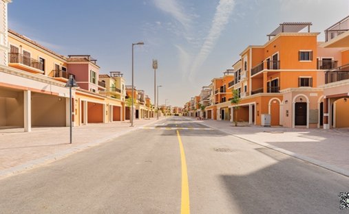 Villa in Dubai, Dubai, United Arab Emirates 1