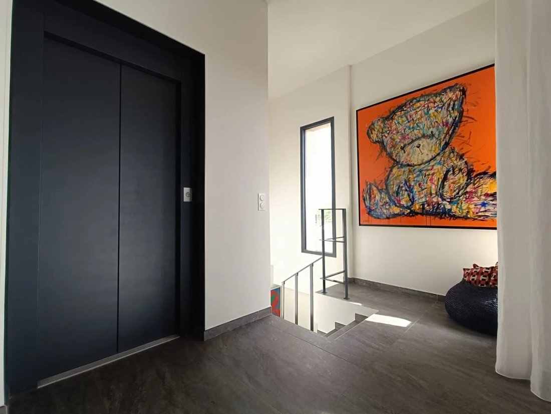 Villa in Nice, Provence-Alpes-Côte d'Azur, France 5 - 17020628