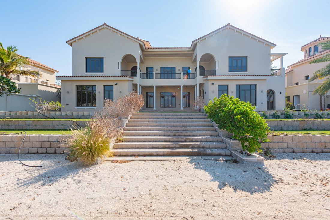 Villa in Palm Jumeirah, Dubai, United Arab Emirates 1 - 17020044